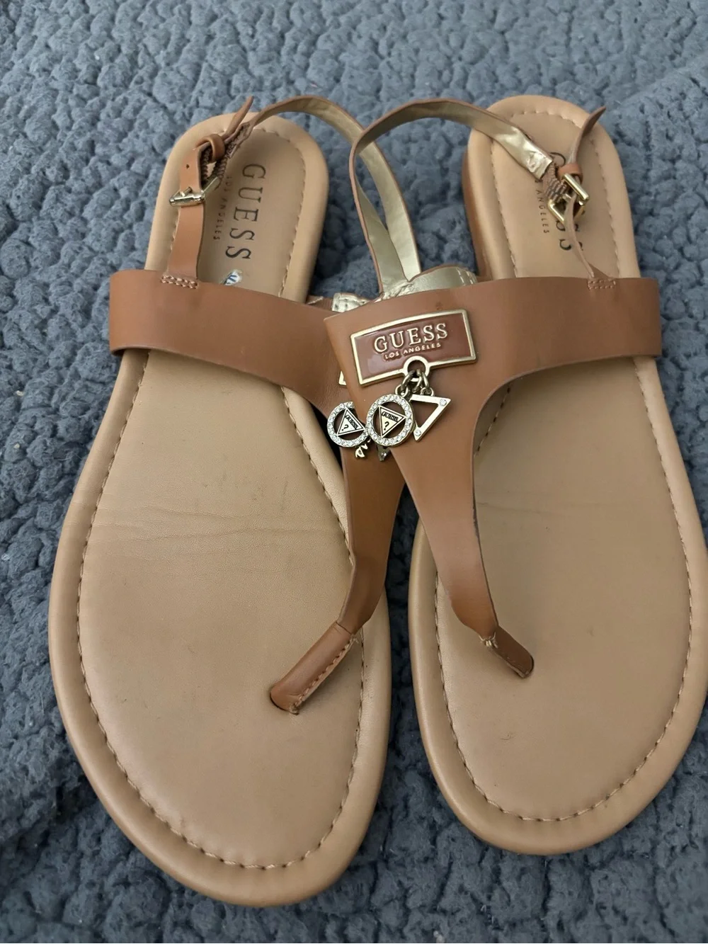 GUESS Brown and Gold Leather Thong Sandals for Women